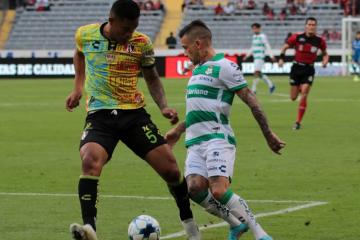 Con Santamaría, Atlas FC triunfó ante Santos Laguna