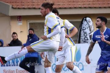 Di Laura: "La Serie D de Italia se asemeja a la Liga 2"