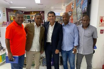 Gg