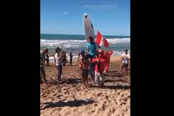 Catalina Zuriquey y Bastián Pierce se proclaman campeones juveniles en Sudamericano de Surf