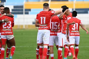 Sandoval: "Tenemos que seguir haciéndonos fuertes en casa"