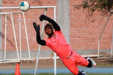 Cáceda: "El objetivo es obtener el título a fin de año, me muero por campeonar"