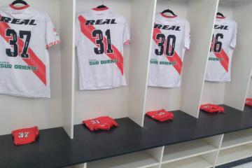 Alfonso Ugarte de Puno anunció que 13 jugadores dejaron de pertenecer al club