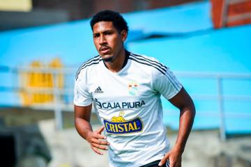Castillo: "Tenemos doce partidos sin perder y eso es importante para nosotros"