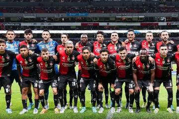 Pdte. de Atlas: "Estamos muy contentos de tener a Santamaría y Flores en el equipo"
