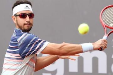 Álvarez avanzó a los cuartos de final en Banja Luka