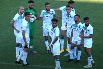 Alex Valera debutó en Al Fateh