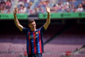Lewandowski fue presentado ante casi 60 mil espectadores