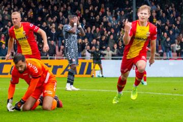 FC Emmen cayó y está último en la Eredivisie