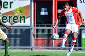 Pacheco y Sánchez jugaron en amistoso del FC Emmen