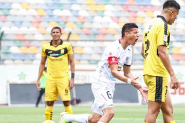 Delgado: "Miro la cantidad de goles que tenemos en contra y no lo puedo creer"
