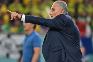 Tite: "Casemiro es el mejor volante del mundo"