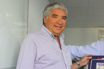 Pio Dávila: "Sería muy buena la contratación de Cueva en Alianza Lima"