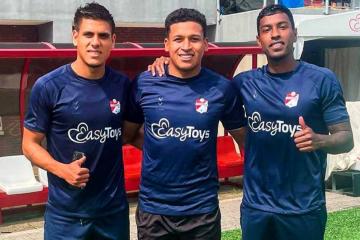 Araujo y Sánchez se despidieron de Pacheco