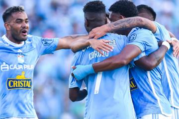 Castillo: "Nunca tuve problemas con el profesor Mosquera"