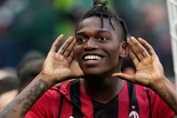 Rafael Leao es seguido de cerca por PSG de cara a la siguiente temporada