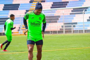 Aguirre: "Ya me siento al cien por ciento y espero tener minutos ante la 'U'"