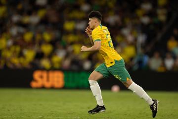 Alexander Robertson debutó en la victoria de Australia sobre Ecuador