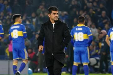 Por ahora, Hugo Ibarra sigue siendo DT de Boca