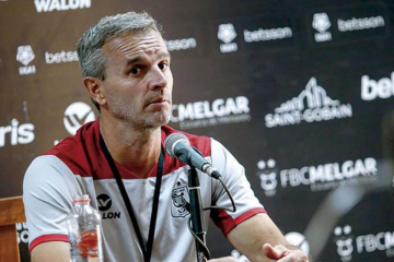Un técnico menos en la Liga 1: FBC Melgar anunció salida de Pablo Lavallén