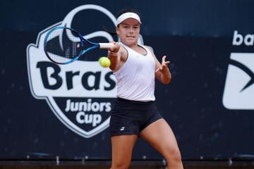 Lucciana Pérez consiguió doblete de victorias en el J300 de Santa Cruz