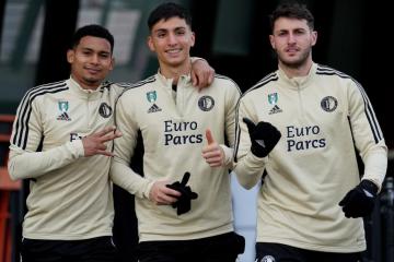 Feyenoord, con López, quedó listo para la Europa League