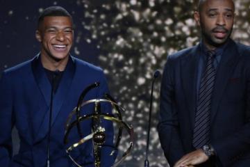 Henry sobre Mbappé: "Será difícil para el PSG mantener a Mbappé"
