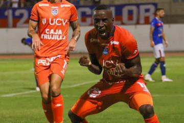 Mena: “Muy contento por lo que el equipo viene haciendo”