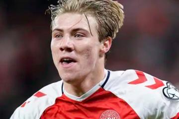 Dinamarca venció por 3-1 a Finlandia con triplete de Hojlund