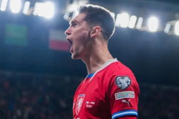 República Checa derrotó 3-1 a Polonia