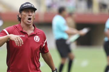 Troglio: "Gimnasia tiene a jugadores con poca experiencia internacional, es beneficioso para la U"