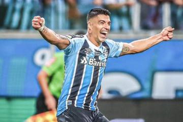 DT de Gremio sobre Suárez: "Es un ejemplo positivo para un grupo en formación"