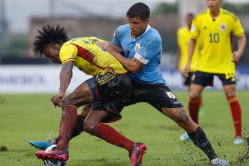 Colombia y Uruguay igualaron a cero en el inicio del Sudamericano Sub 17