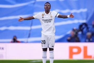 Vinicius: “No puede ser que sea el jugador al que más falta le hacen y al que más tarjetas le sacan”