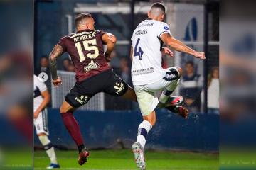 Emanuel Herrera: "Tremendo triunfo fuera de casa"