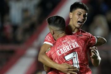 Argentinos Juniors derrotó por la mínima a Independiente del Valle