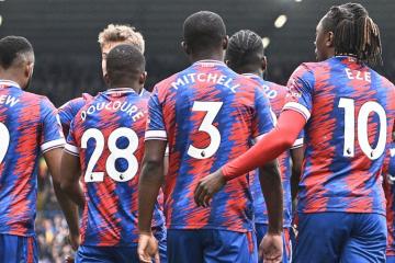 Crystal Palace goleó al Leeds y lo complicó