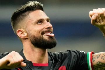 El significativo récord de Olivier Giroud en el choque del Napoli con Milan