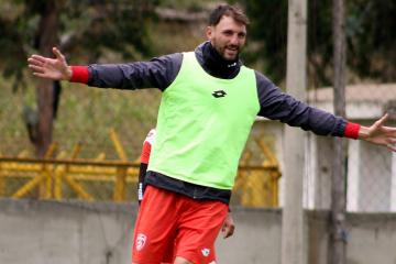 Colombo: “En el fútbol de hoy no puedes regalar 45 minutos”