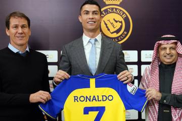 Ronaldo se quedó sin entrenador: Al Nassr despidió a Rudi García