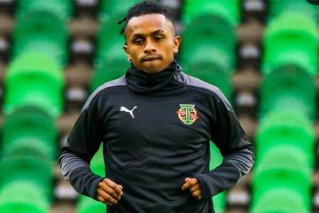 Torpedo de Yordy Reyna perdió y sigue complicado con el descenso en Rusia
