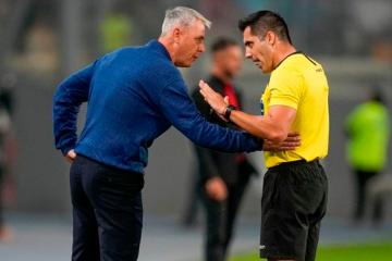 Tiago Nunes: "La gente de River se cree siempre dueña de la Copa Libertadores"