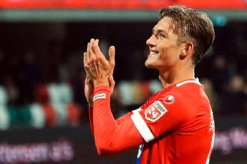 Con Sonne todo el partido,  Silkeborg igualó 3-3 con Midtylland con la liga danesa