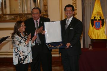 Comité Olímpico Peruano fue condecorado con el Gran Collar de Honor por ACODEPA