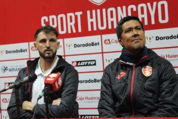 Vílchez: "Los rivales lo hicieron muy bien y mis jugadores lo hicieron espectacular"