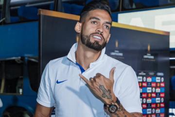 Andrade: "Tengo una importante lesión en la rodilla y espero volver lo más pronto"