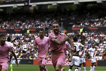 Espanyol ganó y sueña con salvarse en La Liga