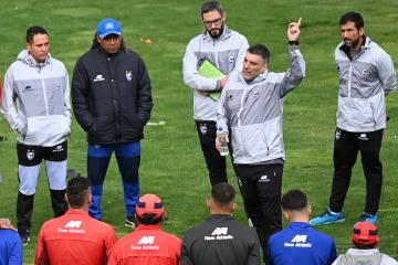 (FOTOS) Gerardo Ameli llegó a Cusco para iniciar su segunda etapa en Cienciano
