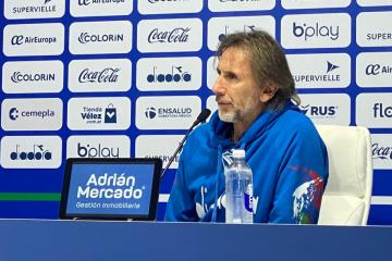 Ricardo Gareca enlazó su octavo partido sin ganar con Vélez