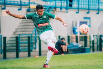 Kluiverth Aguilar fue titular en derrota del Lommel SK